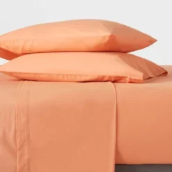 Easy Care Solid Sheet Set - Room Essentialsā¢