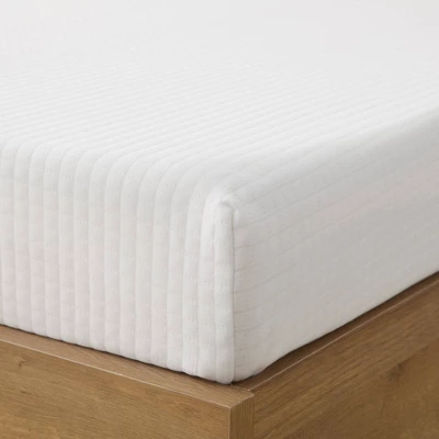 6" Gel Memory Foam Mattress With Antimicrobial Fabric Cover - Room Essentials⢠- Image 2