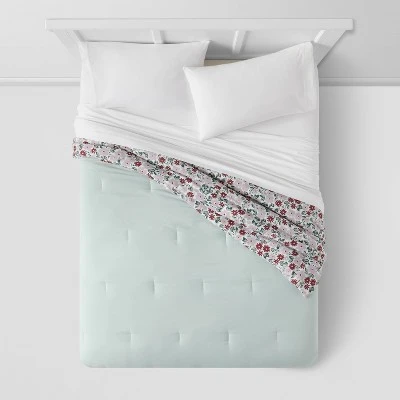 Microfiber Reversible Floral Print Comforter Light Purple/Mint Green - Room Essentials™ - Image 3