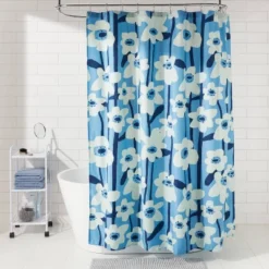 Modern Floral Shower Curtain - Room Essentialsā¢