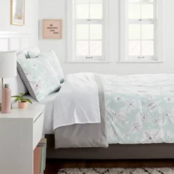 Floral Print Microfiber Reversible Comforter & Sheet Set Mint Green - Room Essentialsā¢